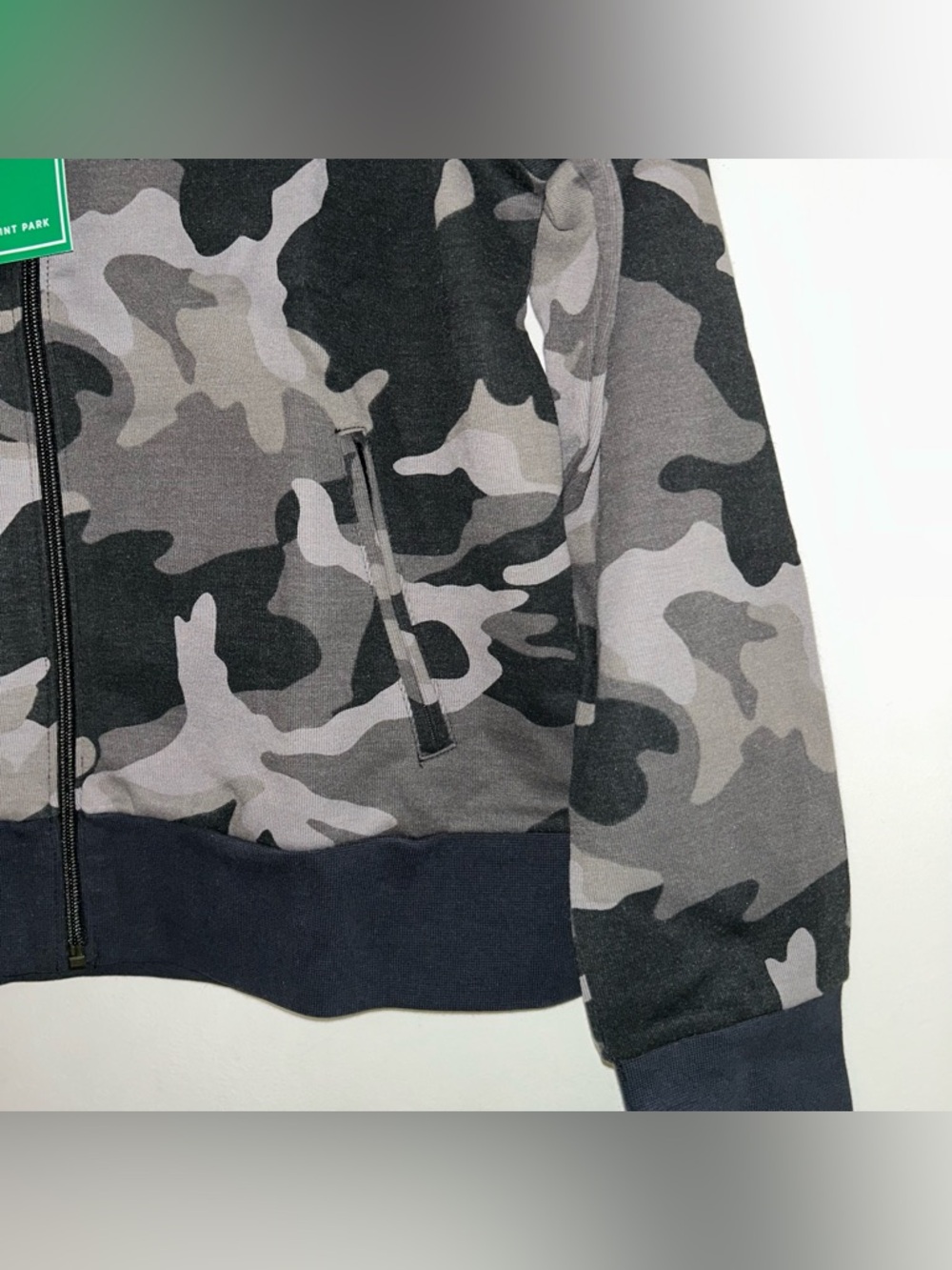 Flint Park Women’s Court Jacket In Black Camo Large NWT - Picture 3 of 4
